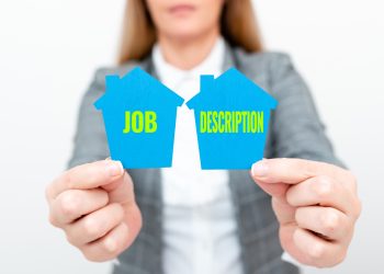 Featured image for: DIY Property Management vs. Hiring a Pro: Which is Right for You?