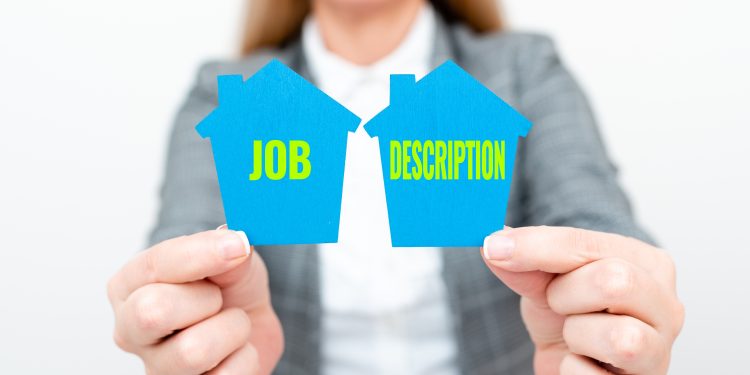 Featured image for: DIY Property Management vs. Hiring a Pro: Which is Right for You?