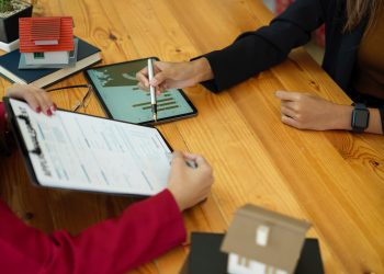 Featured image for: How to Analyze a Real Estate Deal: The Ultimate Checklist for Investors