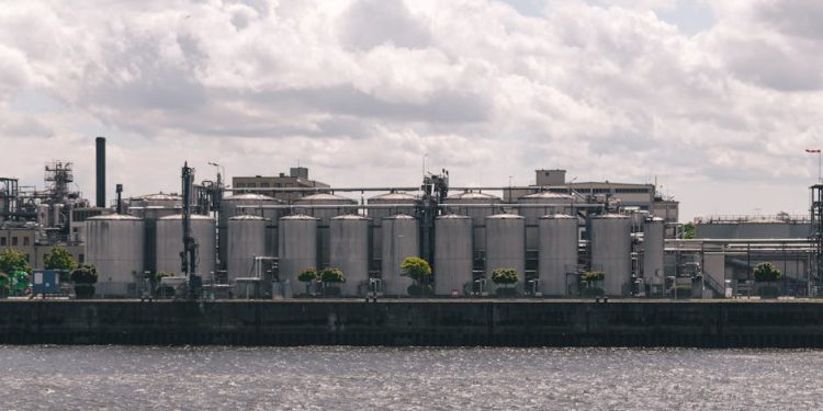 Featured image for: Building a Diversified REIT Portfolio: Sector Allocation and Strategy (Provide a step-by-step strategy for building a diversified REIT portfolio. Focus on how to allocate across different property sectors (industrial, residential, healthcare, etc.) based on economic cycles and risk tolerance.)