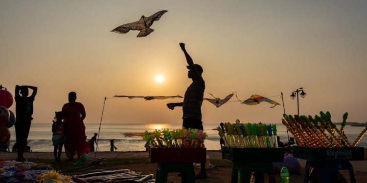 Featured image for: Sri Lanka: Investing in Sri Lanka Real Estate: Colombo and Coastal Tourism